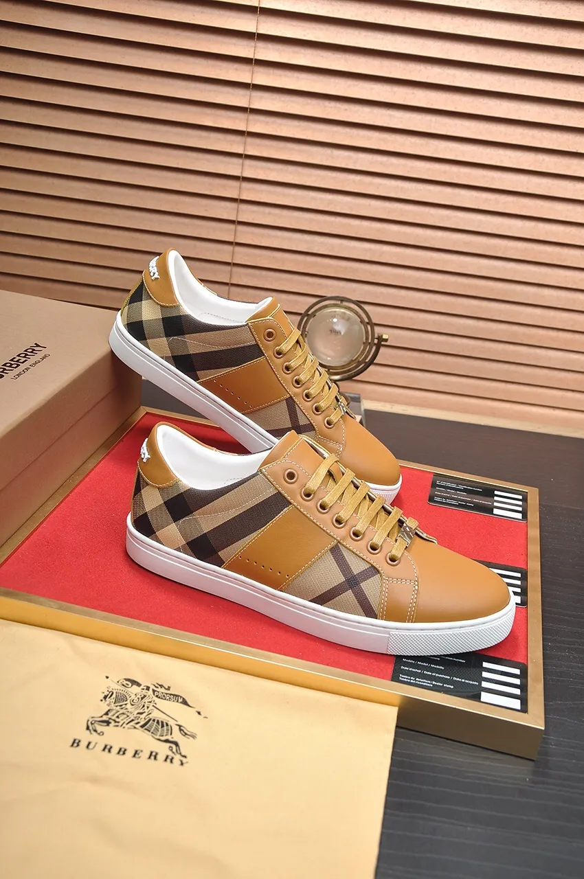Men's shoes💰480💶[Burberry] (cowhide lining) classic low-top sneakers｜Imported cowhide with classic plaid fabric｜Cow leather lining｜Original outsole｜Fine workmanship and comfortable to wear Size: 38-44 (customized at 45)